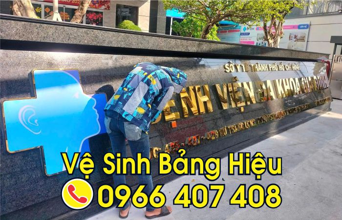 sửa bảng hiệu đèn led - vệ sinh chữ nổi đèn led