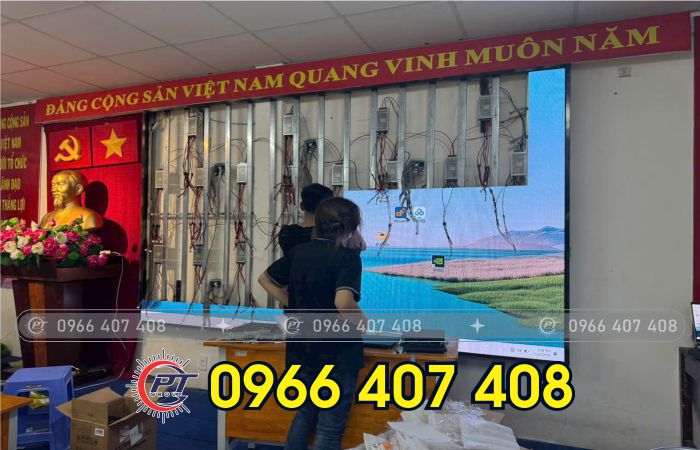 giá thi công màn hình led trong nhà