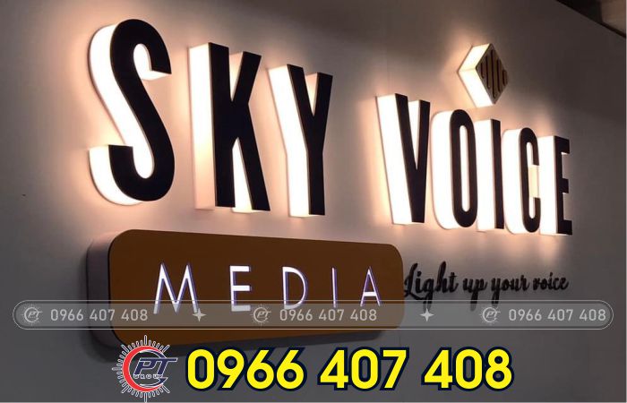 thi công chữ nổi đèn led mica - Liên hệ: 0966.407.408 thi công chữ nổi đèn led mica