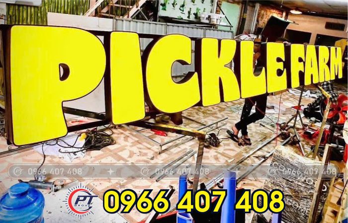 thi công hộp đèn quảng cáo - chữ nhựa mica - Liên hệ: 0966.407.408 thi công hộp đèn quảng cáo - chữ nhựa mica